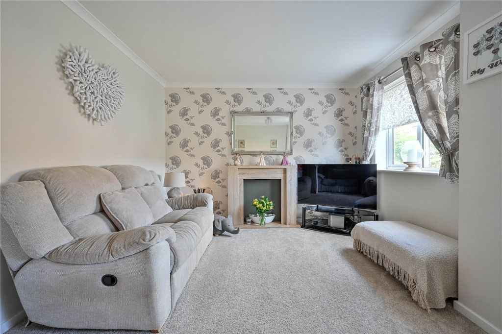 Property photo 3 of 26 Picture No. 20