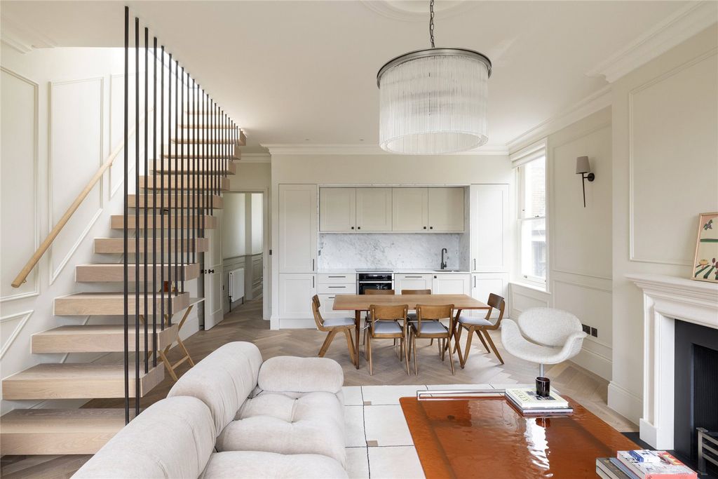 Property photo 2 of 11 Picture No. 03