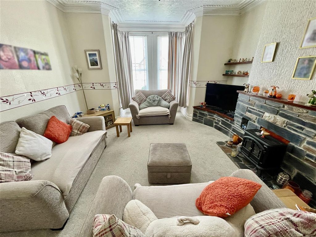 Property photo 2 of 21 2.Jpg