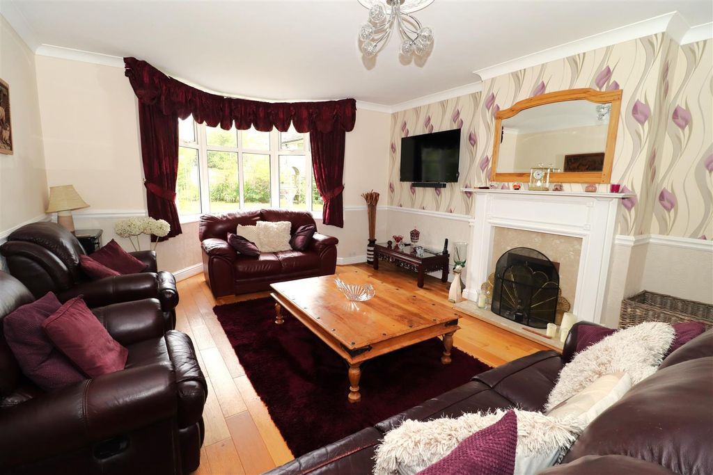 Property photo 3 of 22
