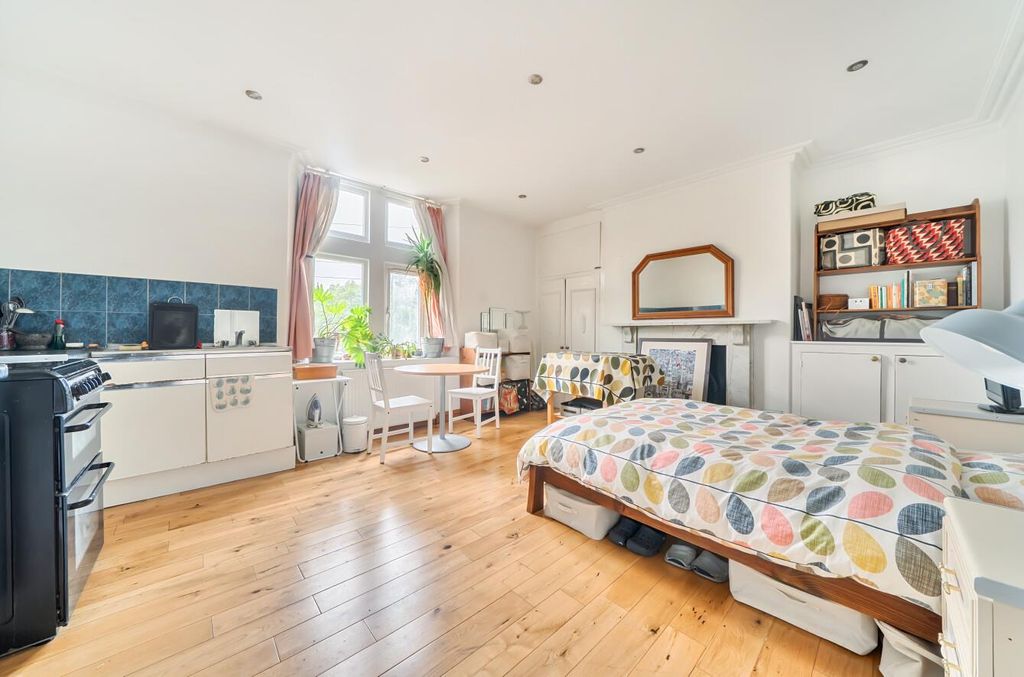 Property photo 2 of 17 1477550-15-6A2Fad62d1E8E.Jpg