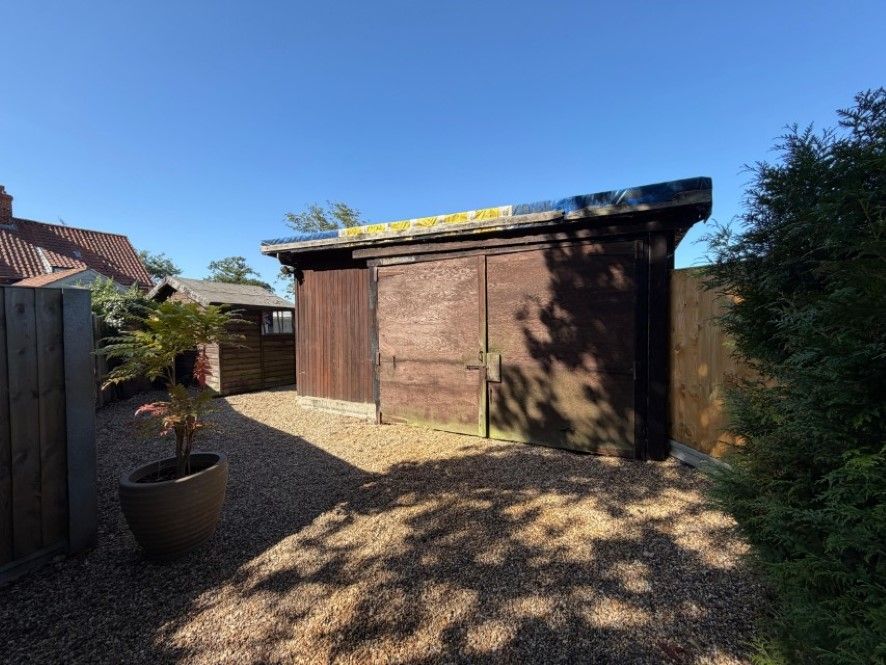 Property photo 3 of 11