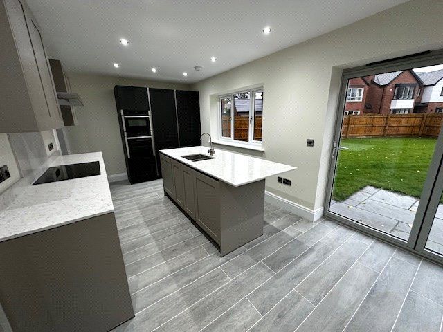 Property photo 2 of 22 Picture No. 02