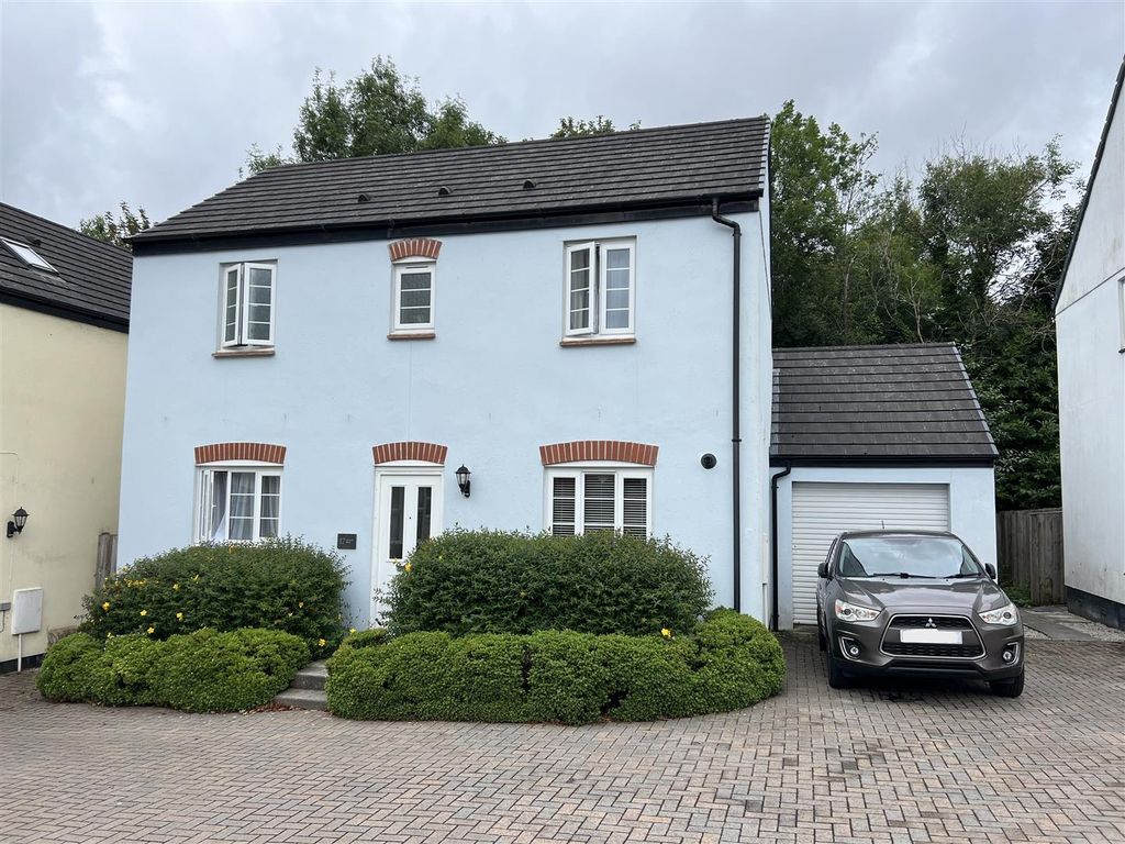 Property photo 1 of 19 New Front Shot