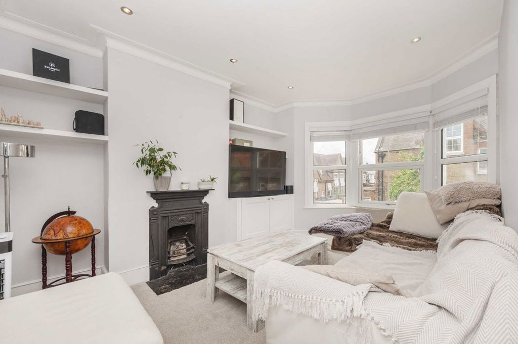 Property photo 2 of 5