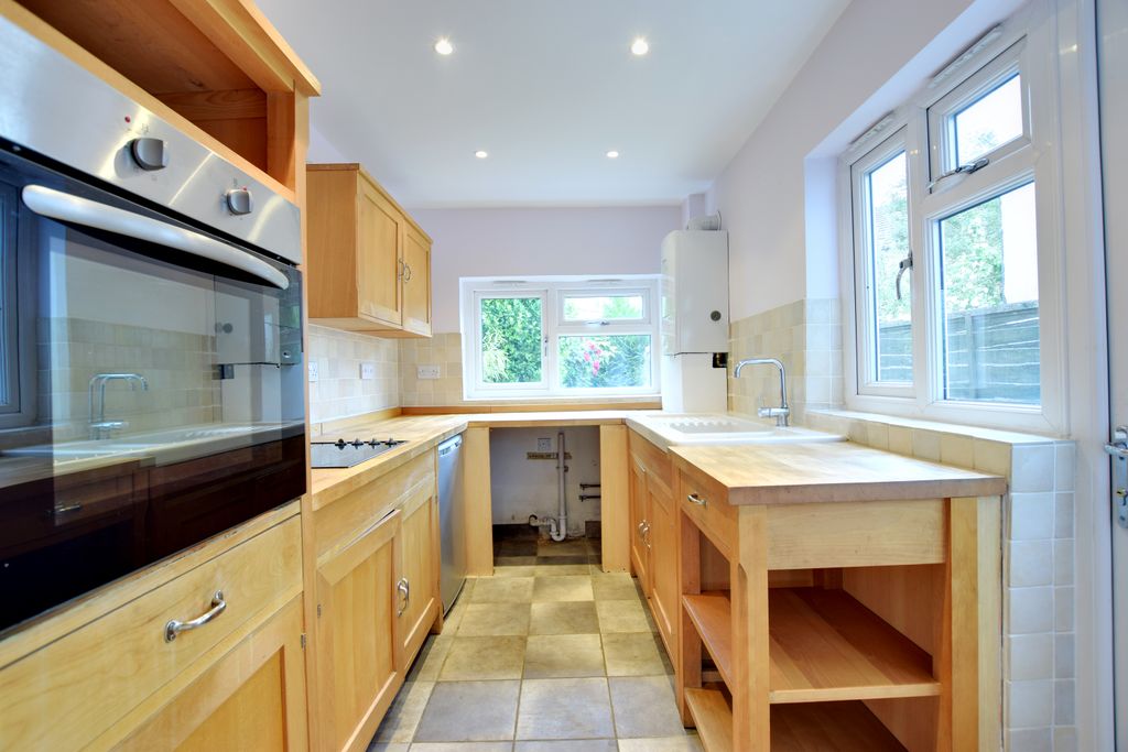 Property photo 2 of 15 2