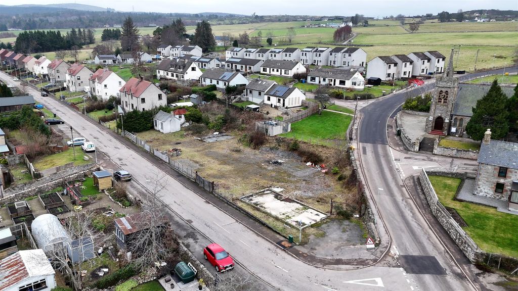 Property photo 3 of 7 Photo 2