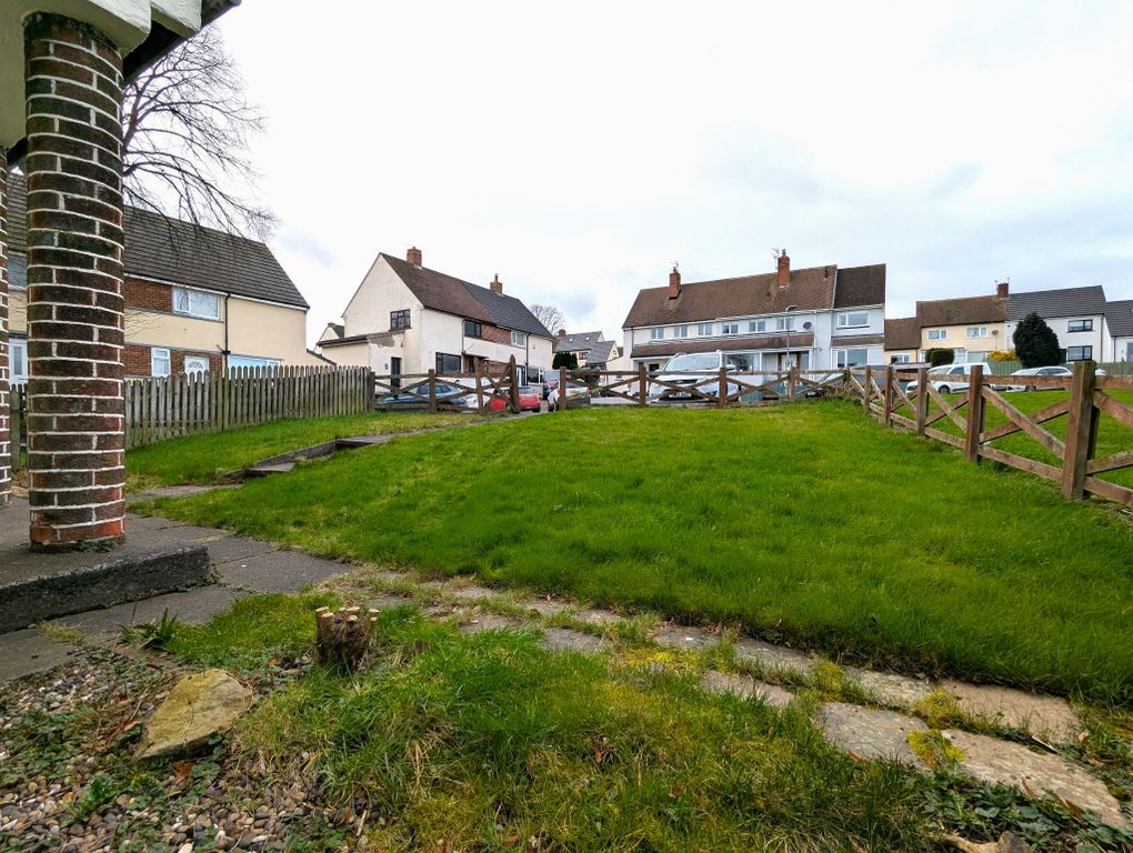 Property photo 2 of 14 Photograph 2