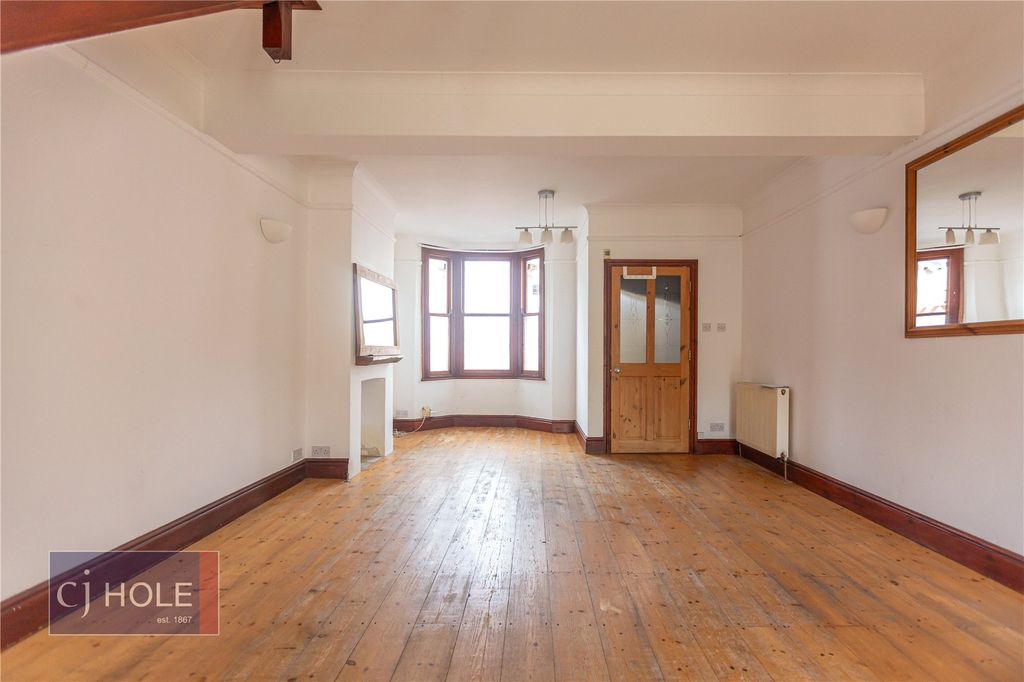Property photo 2 of 13 Picture No. 13