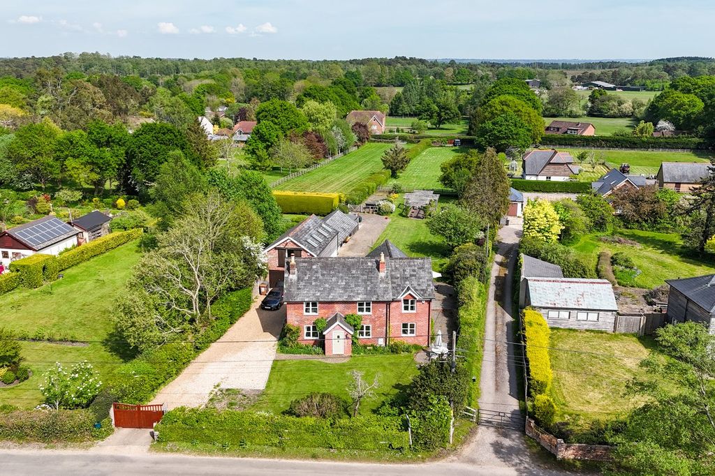 Property photo 1 of 22