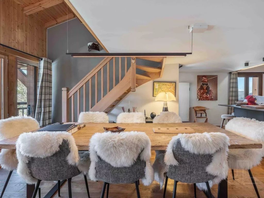 Property photo 2 of 28