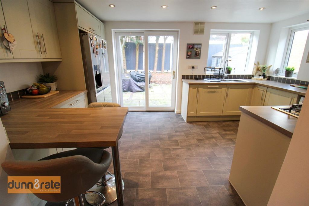 Property photo 3 of 20 Img_4833.Jpg