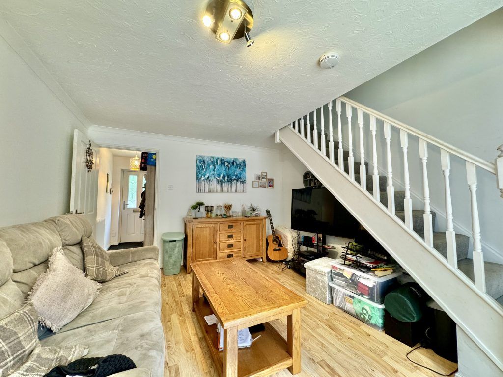 Property photo 3 of 11