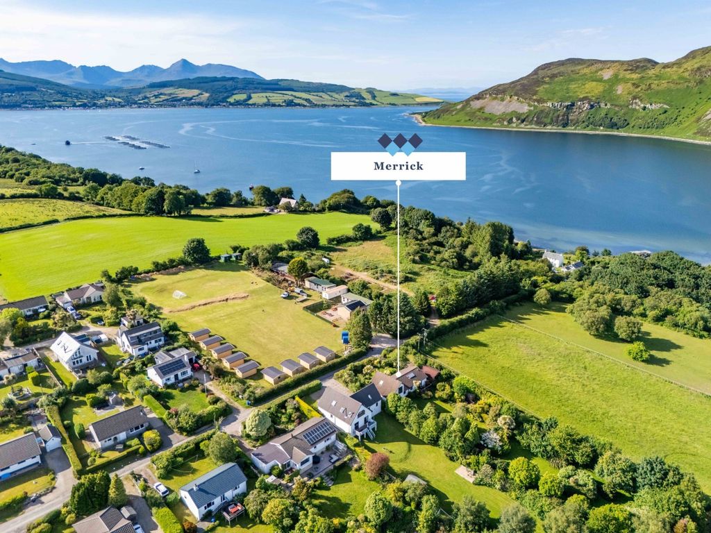 Property photo 1 of 64 5144611