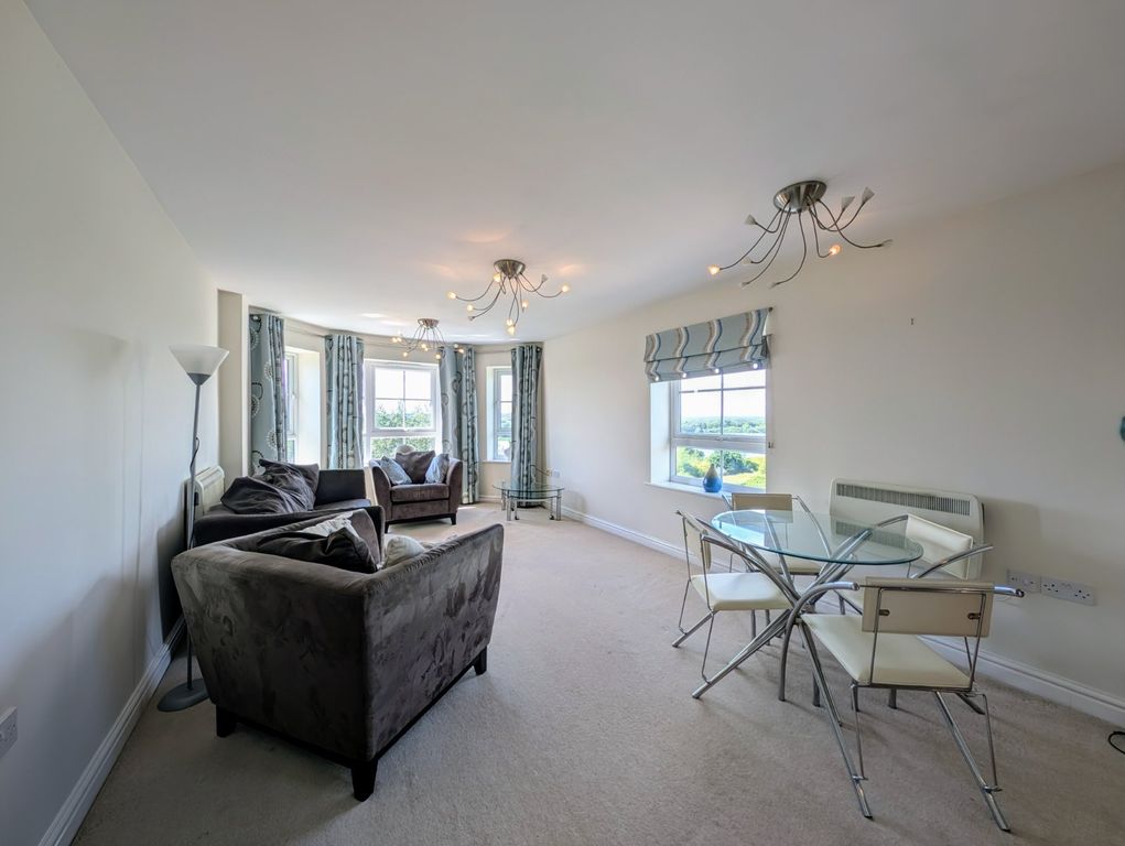 Property photo 2 of 15 Picture No. 20