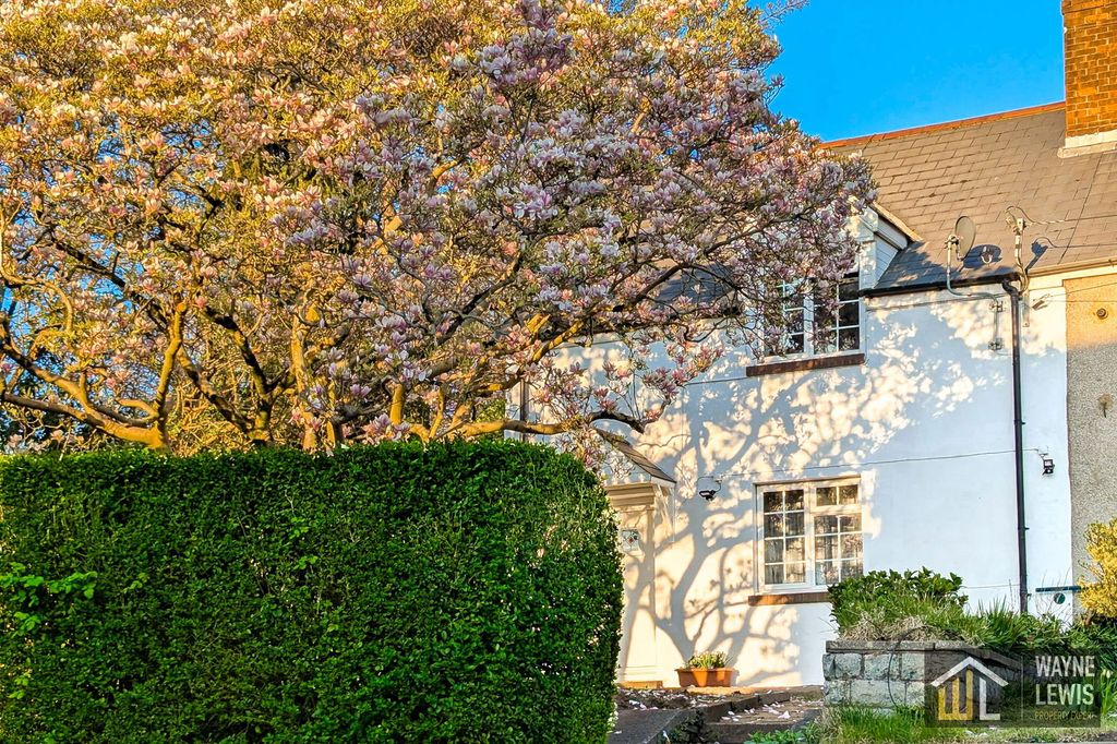 Property photo 1 of 53