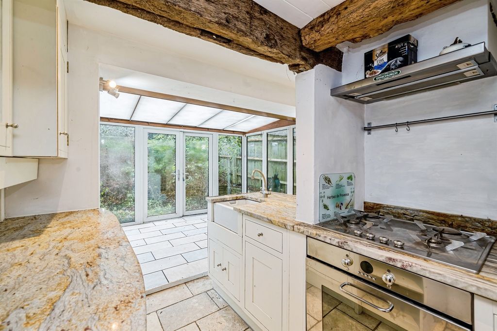 Property photo 2 of 16