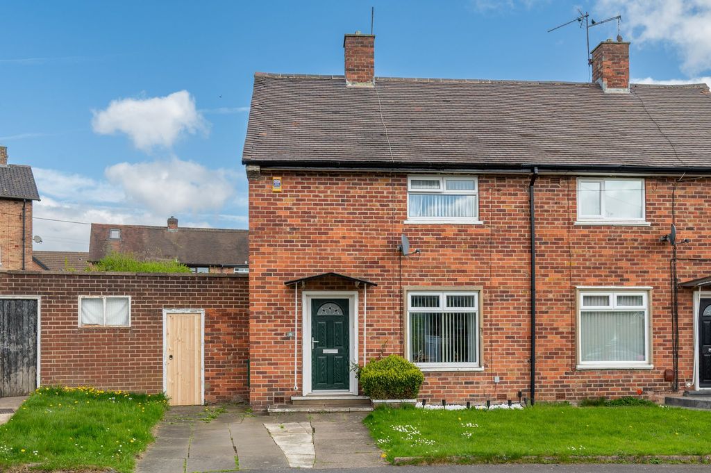 Property photo 1 of 17