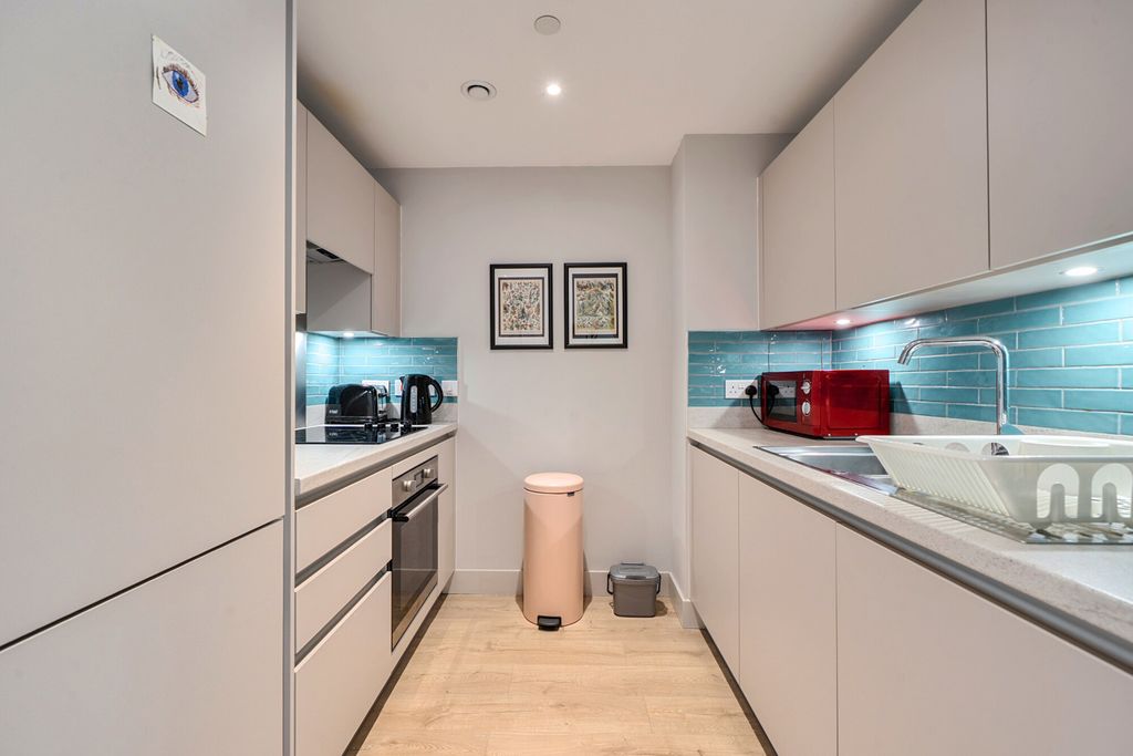 Property photo 2 of 19 1498237-1-6A6B595...