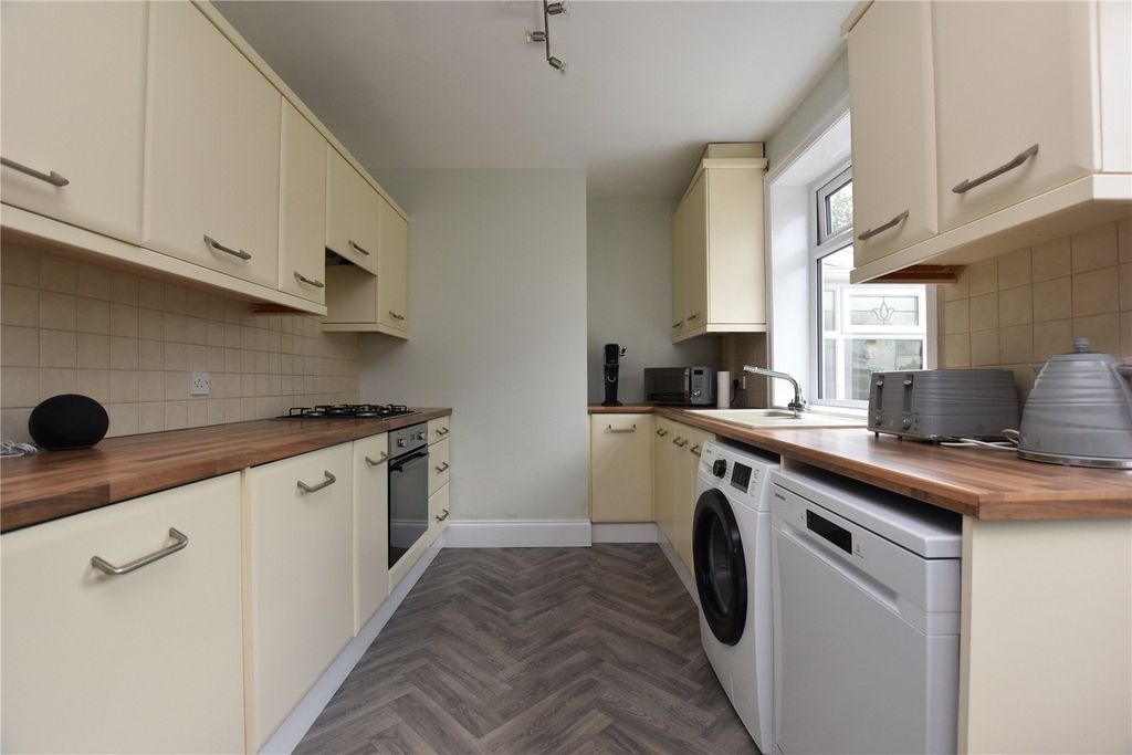 Property photo 3 of 15 Picture No. 27