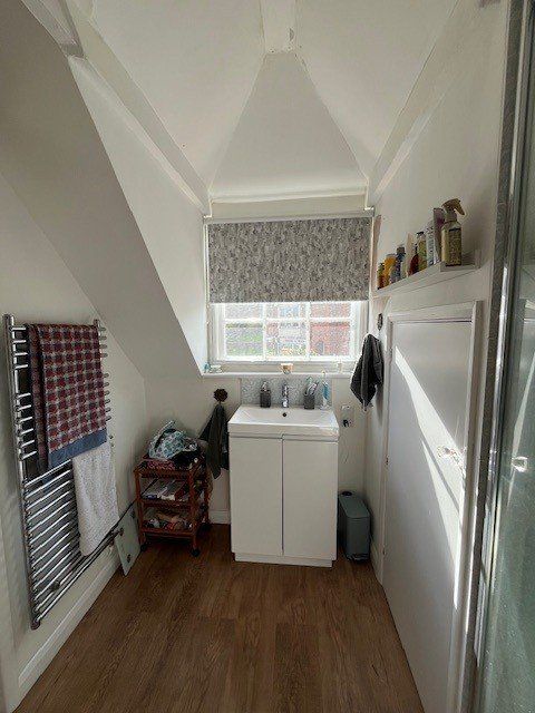 Property photo 3 of 5 Bathroom