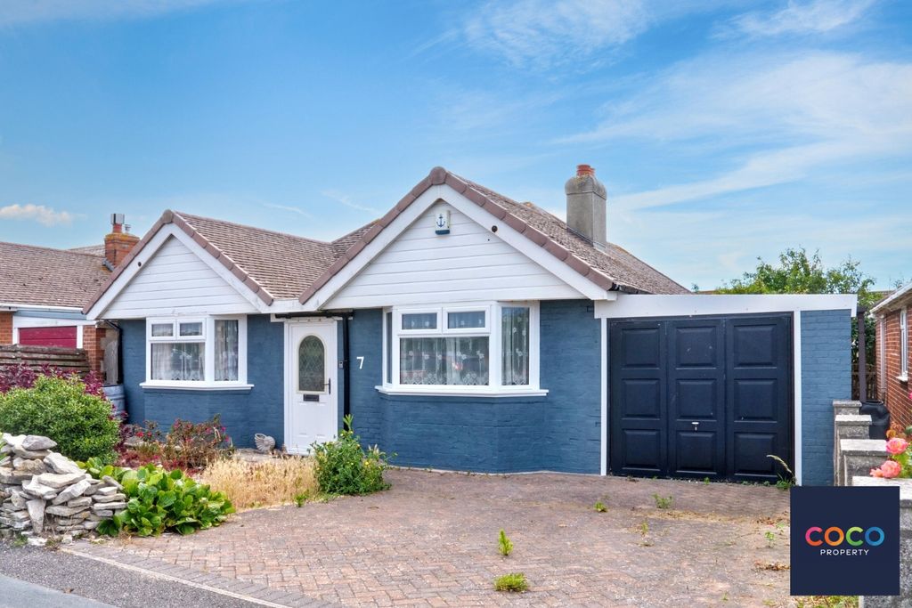 Property photo 1 of 9 4774402