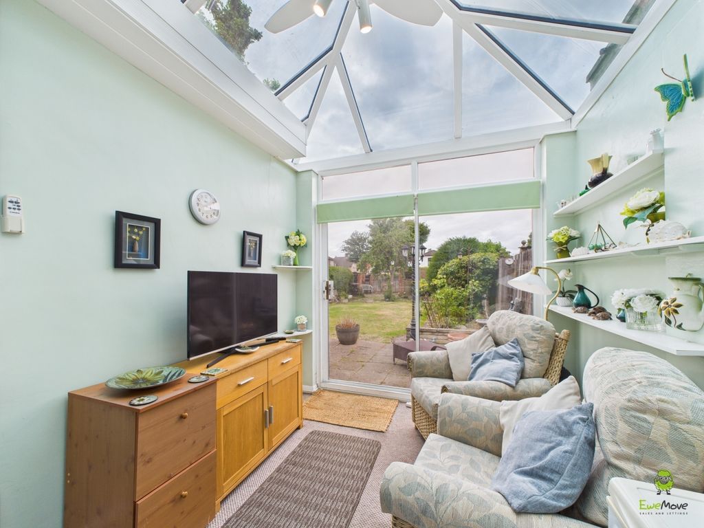 Property photo 1 of 14 Presented By Robert At Ewemove Bexleyheath And Dar