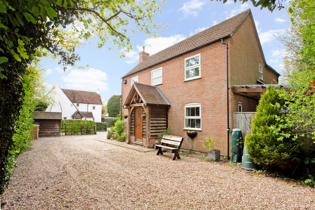 Property photo 2 of 16