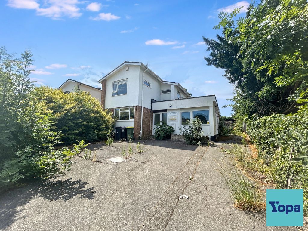 Property photo 1 of 14 Front