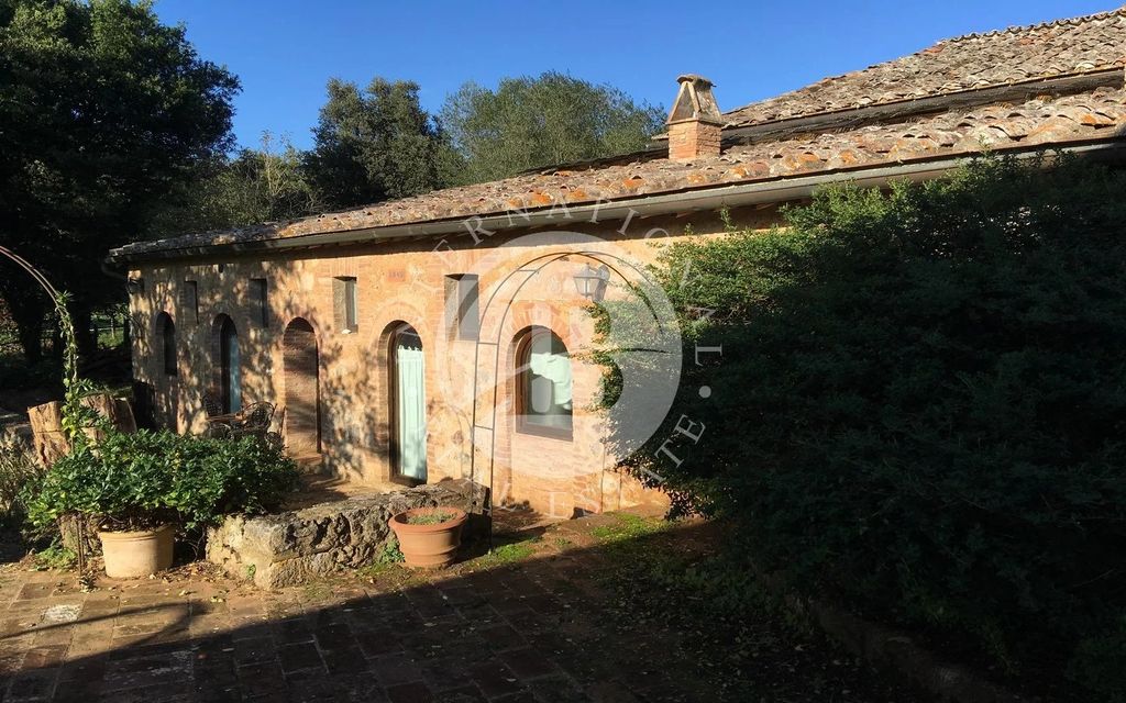 Property photo 3 of 32