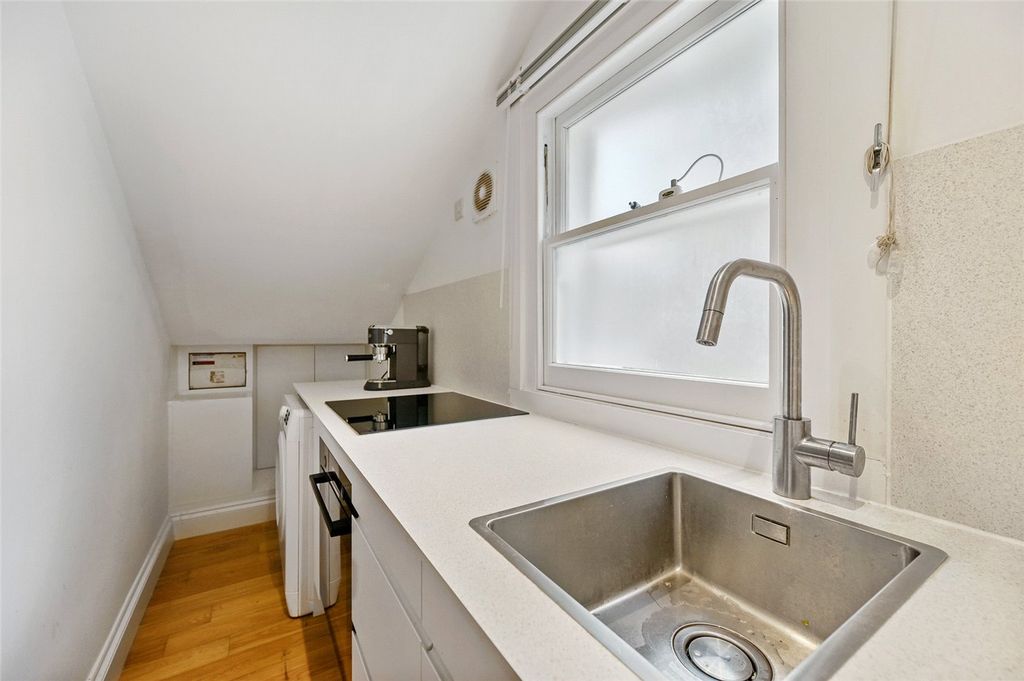 Property photo 3 of 7 Picture No. 08