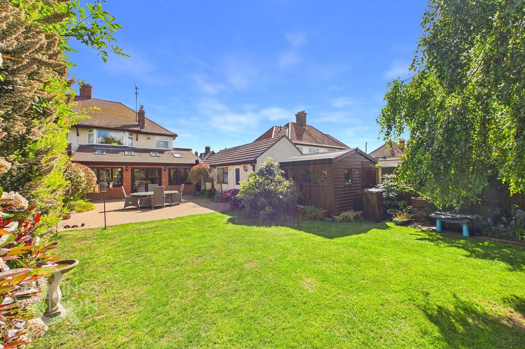 Additional image 33 of 4 bed semi-detached house for saleWarren Road, Gorleston, Great Yarmouth NR31