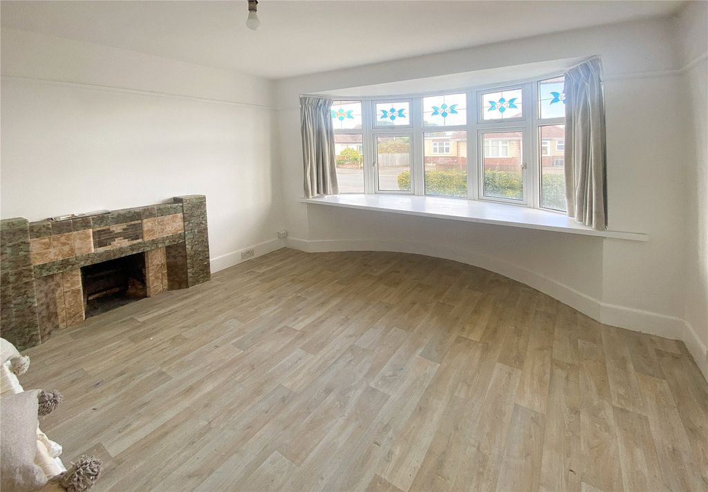 Property photo 2 of 12 Picture No. 03