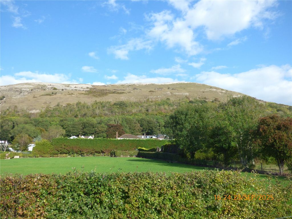 Property photo 3 of 20 View