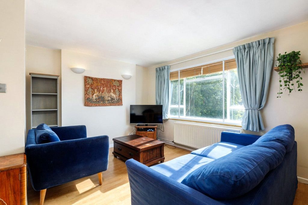Property photo 2 of 7 Picture No. 03