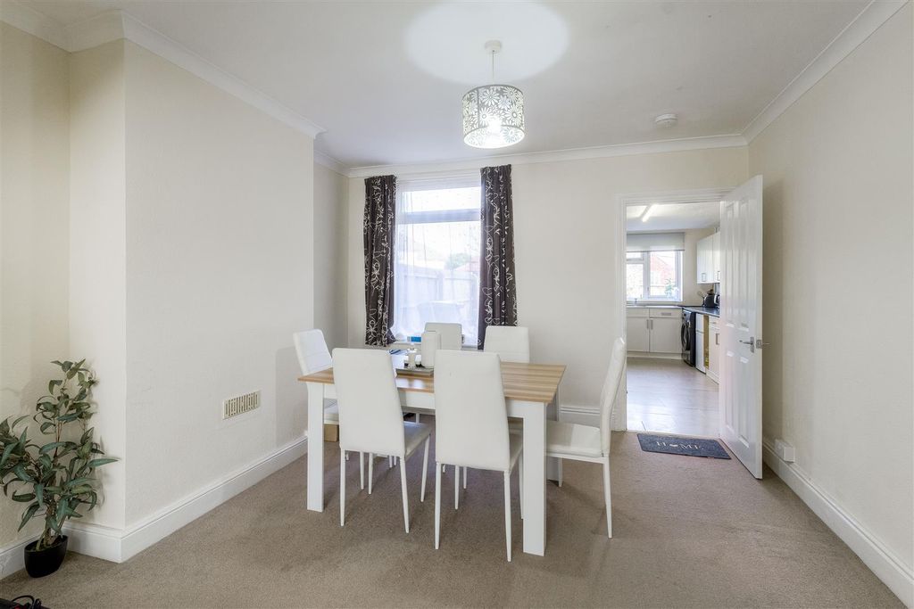 Property photo 3 of 12 Melton Road North Dining