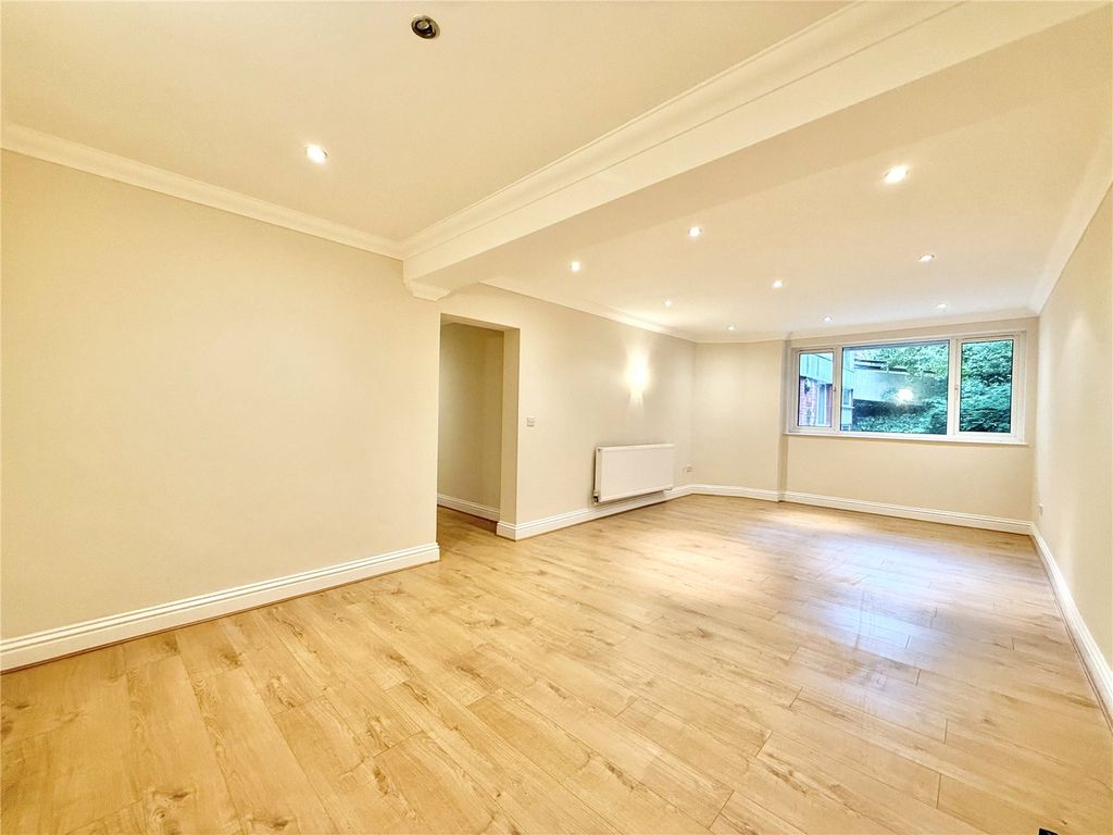 Property photo 1 of 12 Picture No. 06