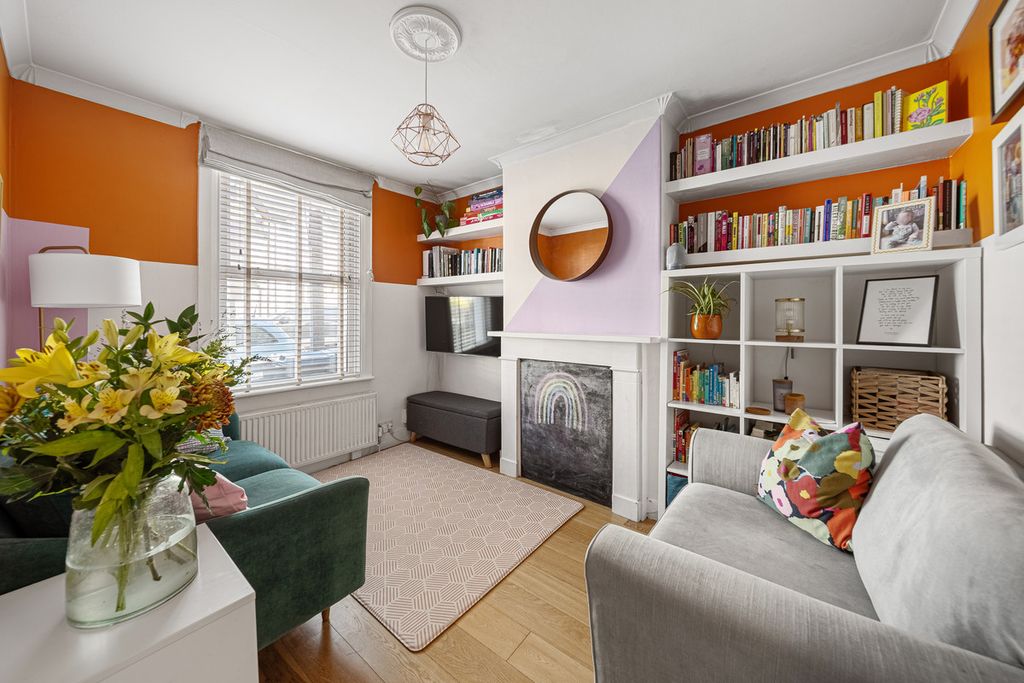 Property photo 3 of 9