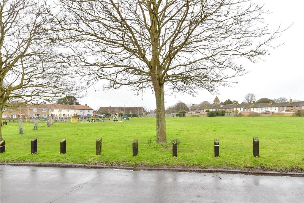 Property photo 1 of 11 Views To Front