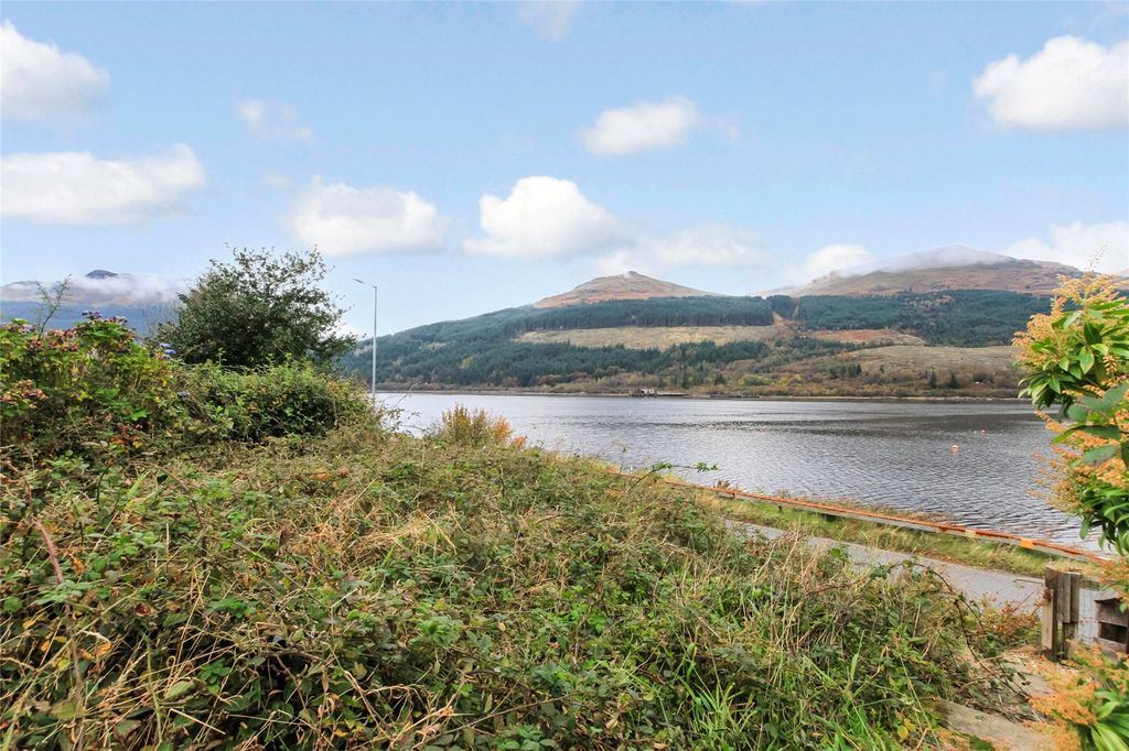 Property photo 2 of 19 Picture No. 06