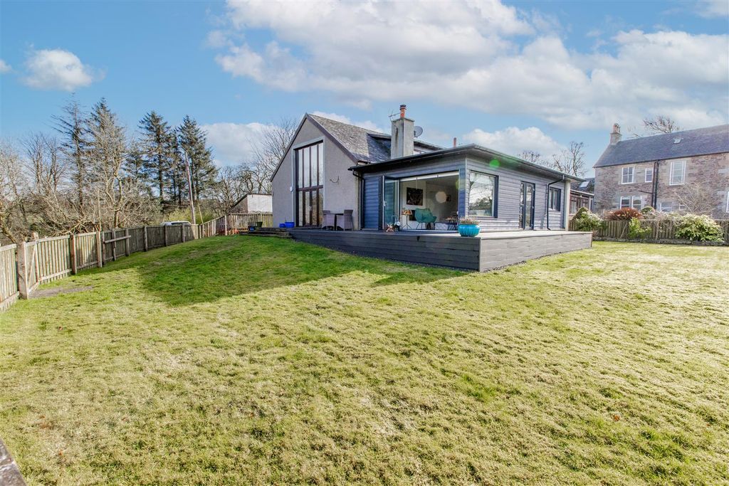 Property photo 3 of 29 Cruive - Craig Falls Sandford-32.Jpg