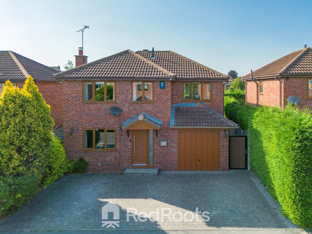 Property photo 1 of 35 5317111