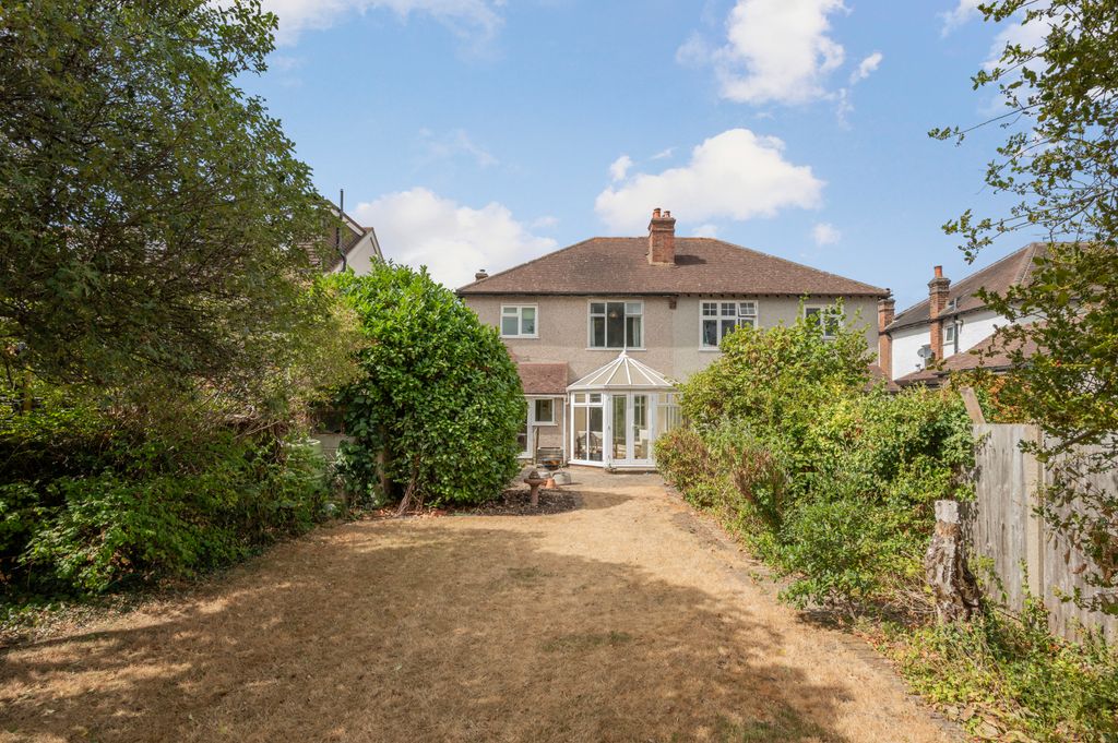 Property photo 2 of 21 Picture No. 14
