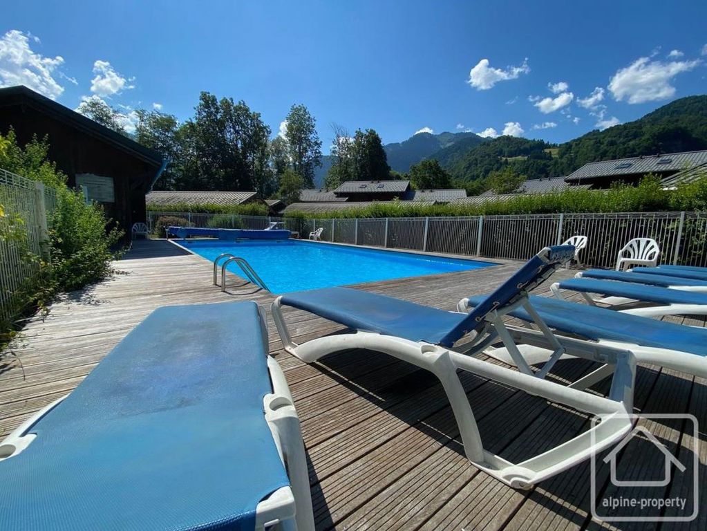 Property photo 1 of 37
