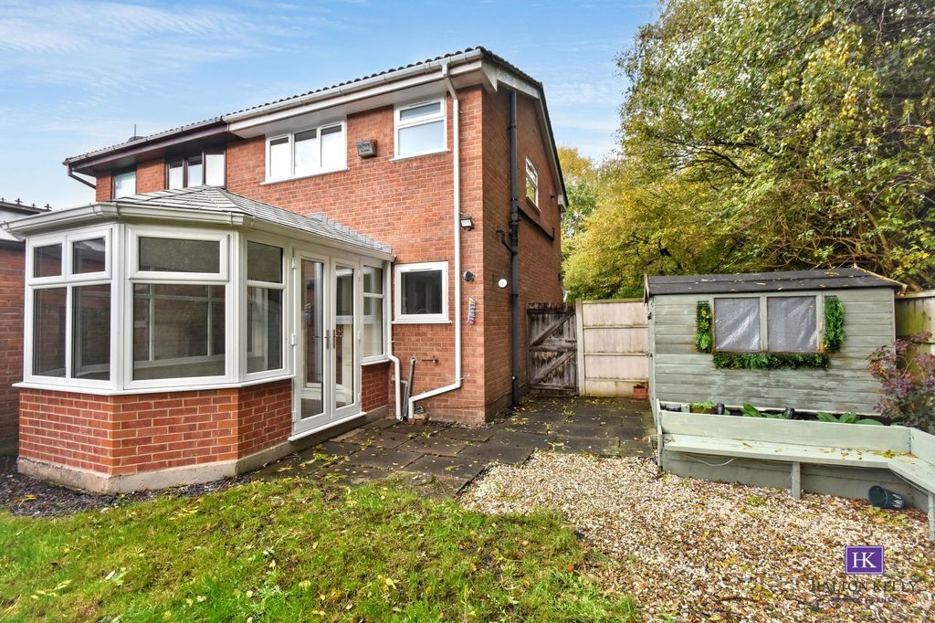 Property photo 2 of 3
