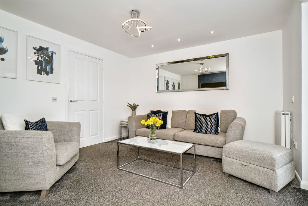 Property photo 3 of 12 Property Image 3