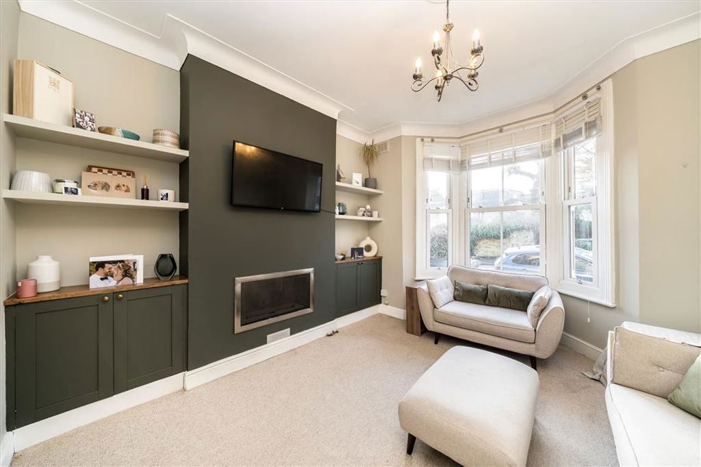 Property photo 3 of 7