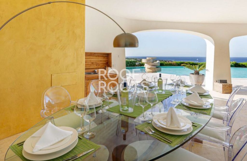 Property photo 3 of 39