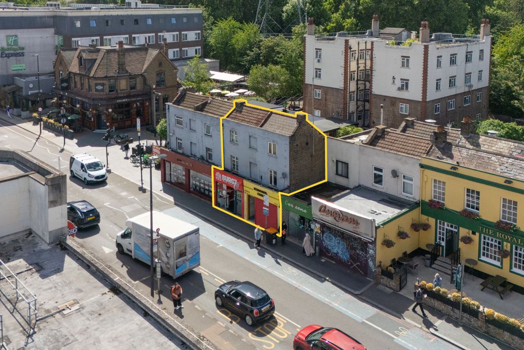 Property photo 1 of 22 188 & 186 High Street, Colliers Wood, London Sw19 2Bn
