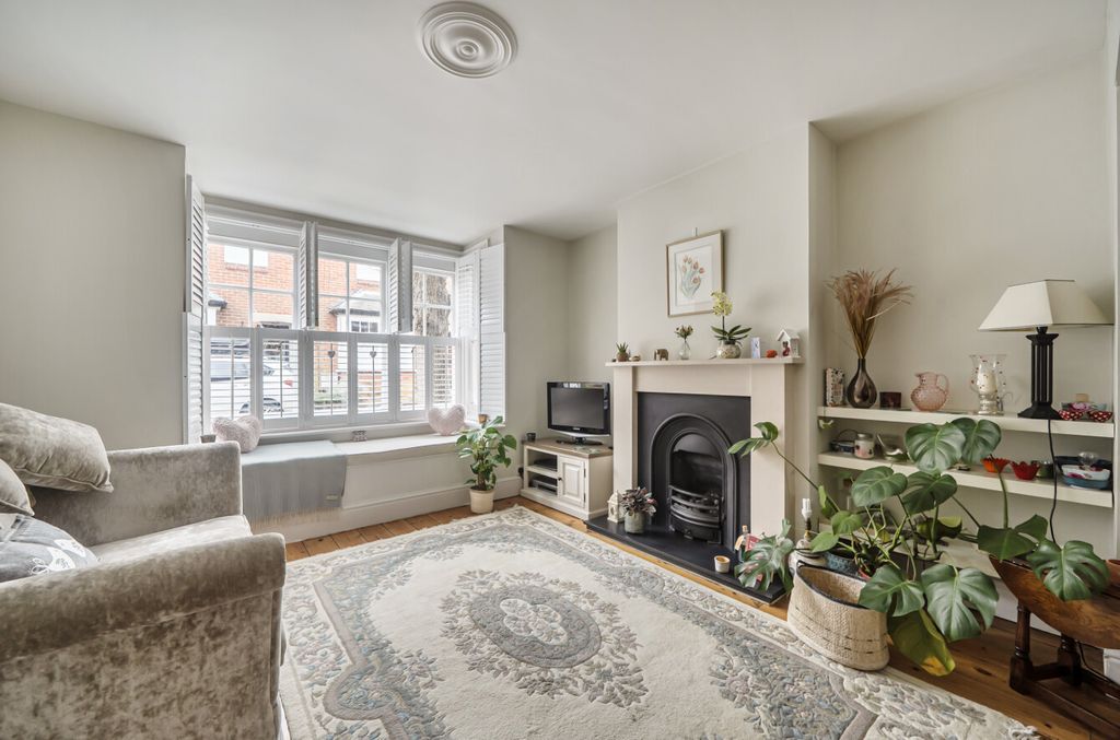 Property photo 2 of 22 1402170-20-69777c...